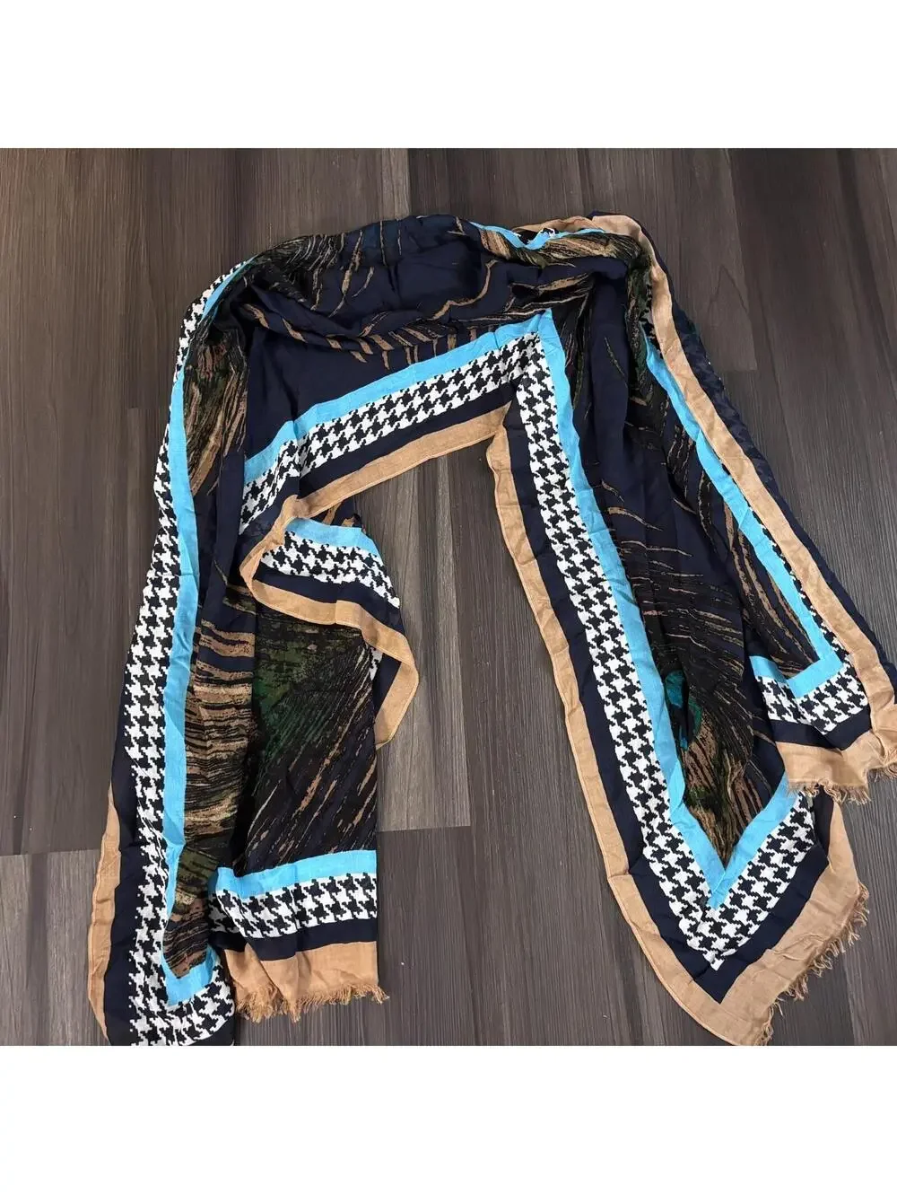 Talbots Peacock Feather Print Lightweight Scarf Wrap With Houndstooth Border